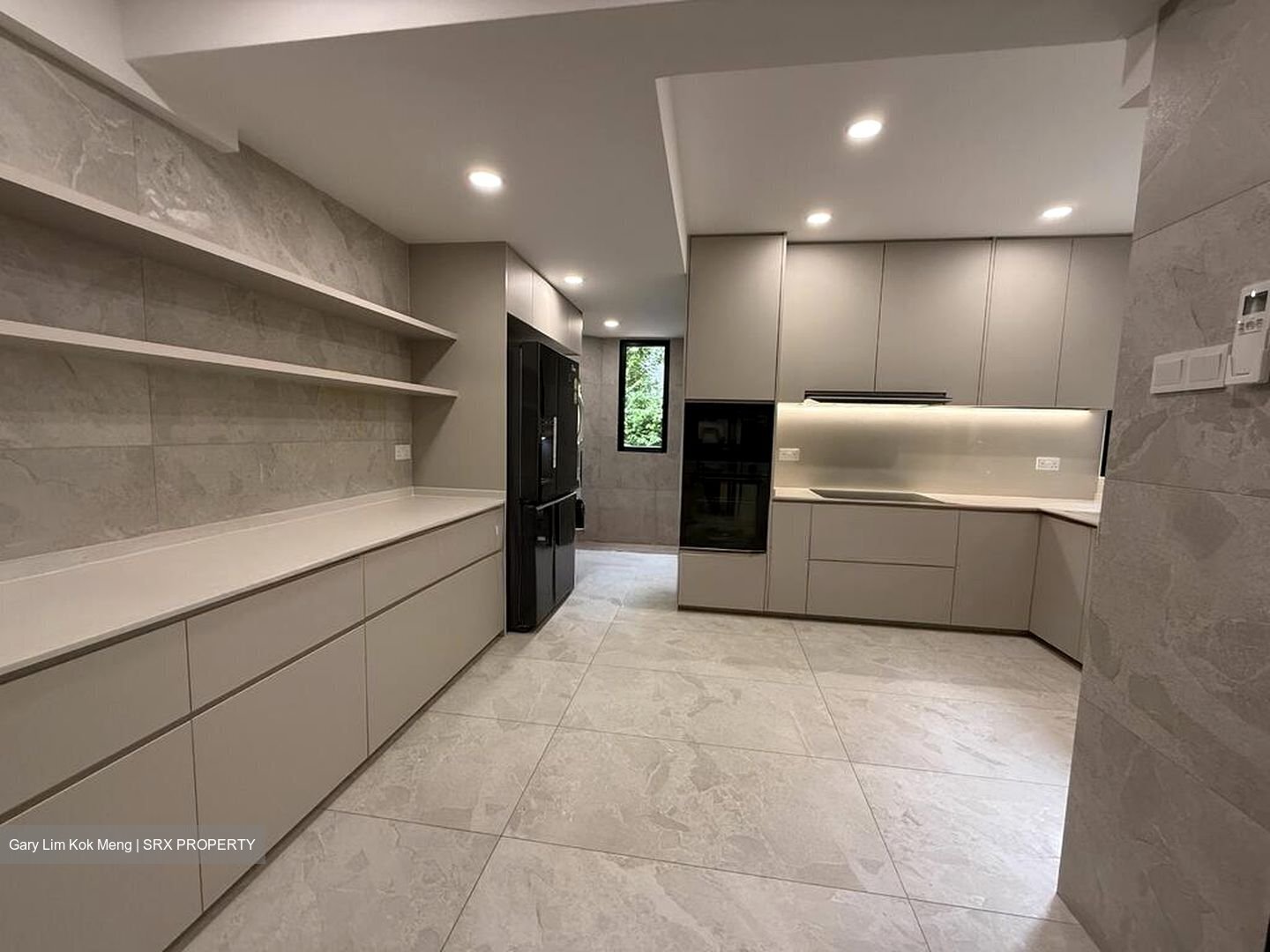 Garden Apartment (D10), Apartment #501801191